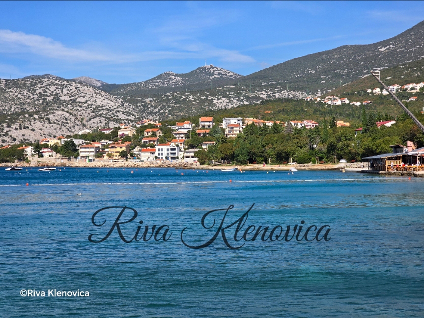 Klenovica Novi Vinodolski közelében, a Kvarneri-öbölnél