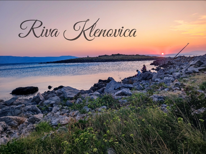 Naplemente Klenovica tengerpartján